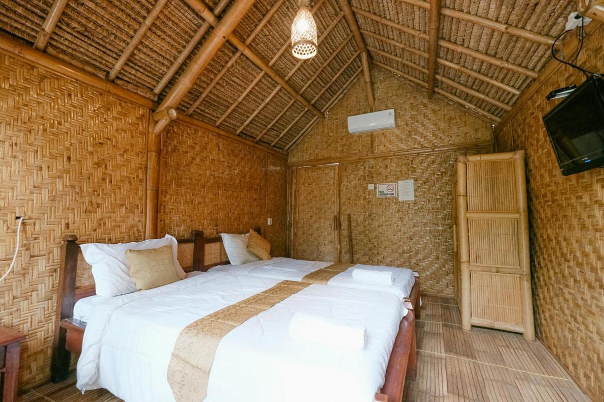 Cici Bungalow Senggigi Mangsit Exterior photo