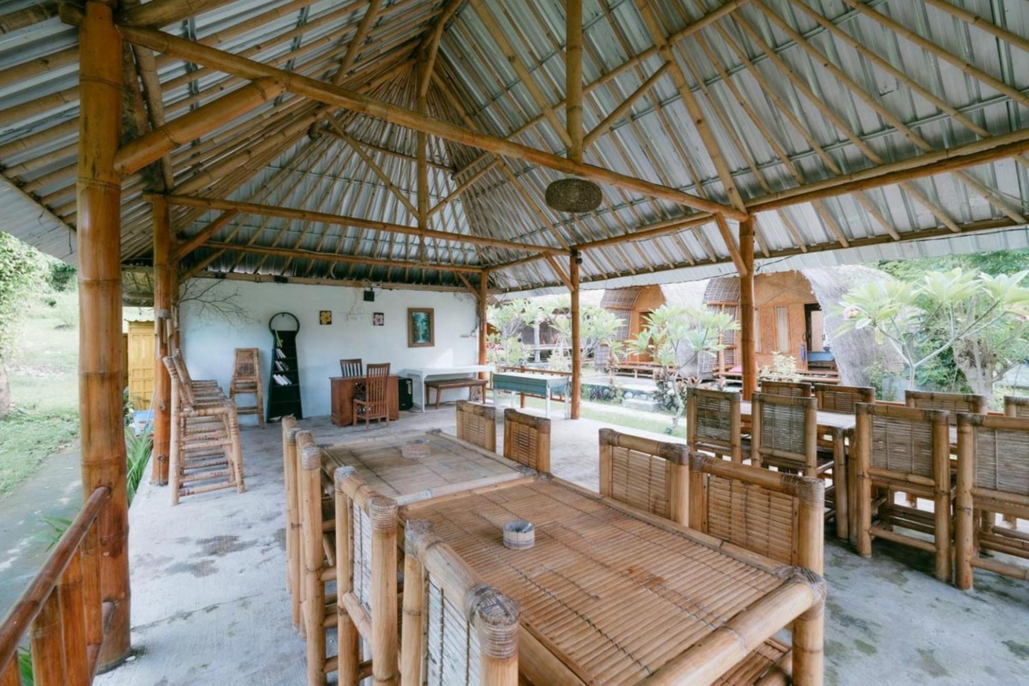 Cici Bungalow Senggigi Mangsit Exterior photo